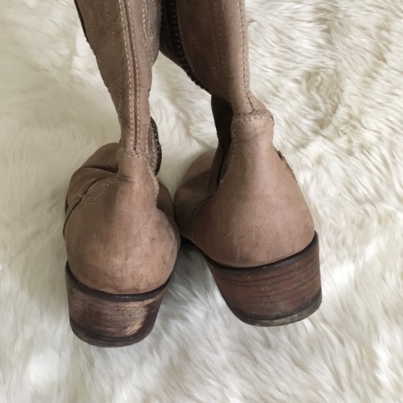 Steve Madden Graced Leather Boots - Picture 4 of 8